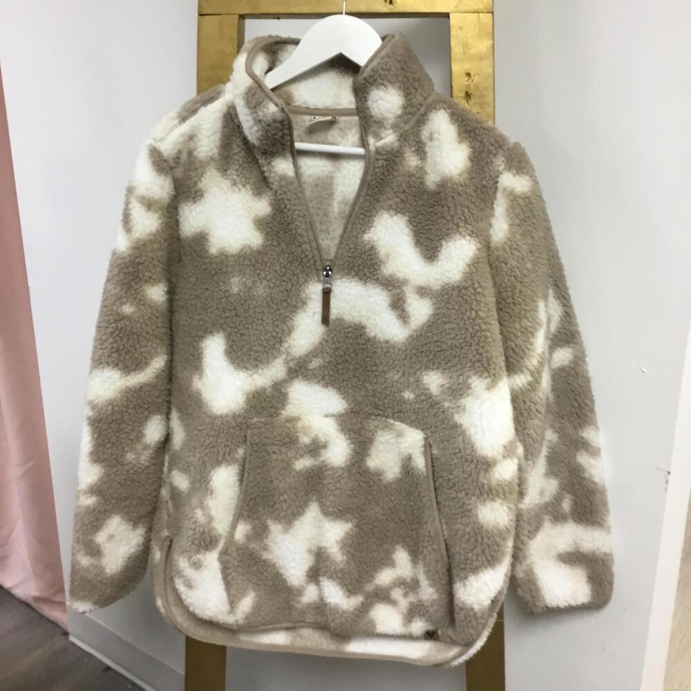 LIV Cozy Fleece Pullover